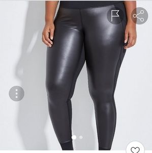 NWOT LIVI Active Pants by Lane Bryant